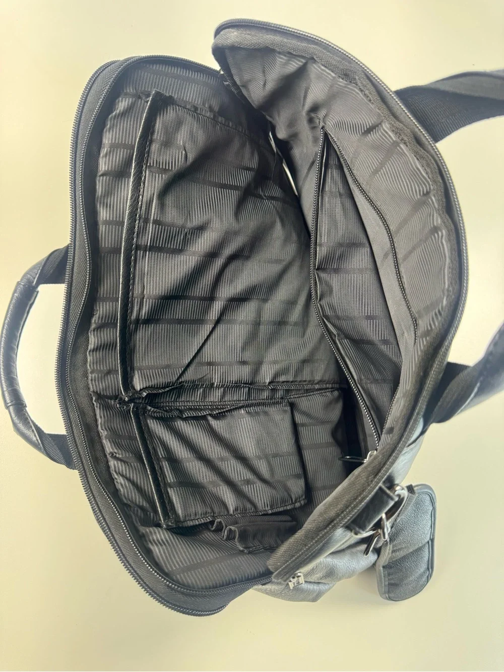 Kenneth Cole Reaction Black Leather Men's Backpack with Branded Zip Pull
